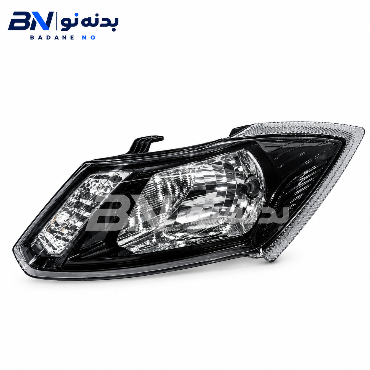 چراغ جلو چپ کوییک برند فن آوران با موتور بدنه نو